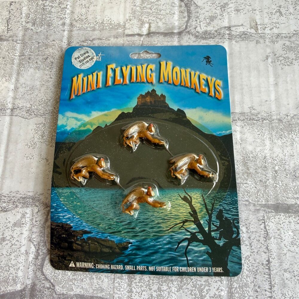 Accoutrements Mini Flying Monkeys 4 Pack Catapult Launcher Refill Game New